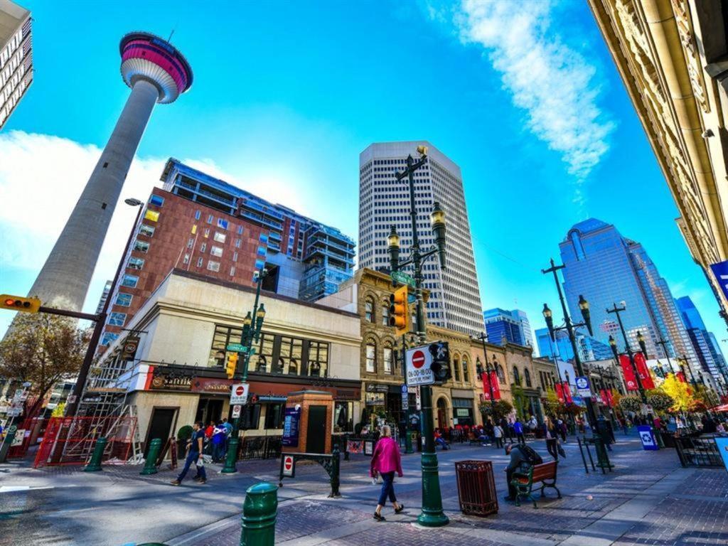 A Spacious Downtown 1-Bed Suite Calgary Ngoại thất bức ảnh